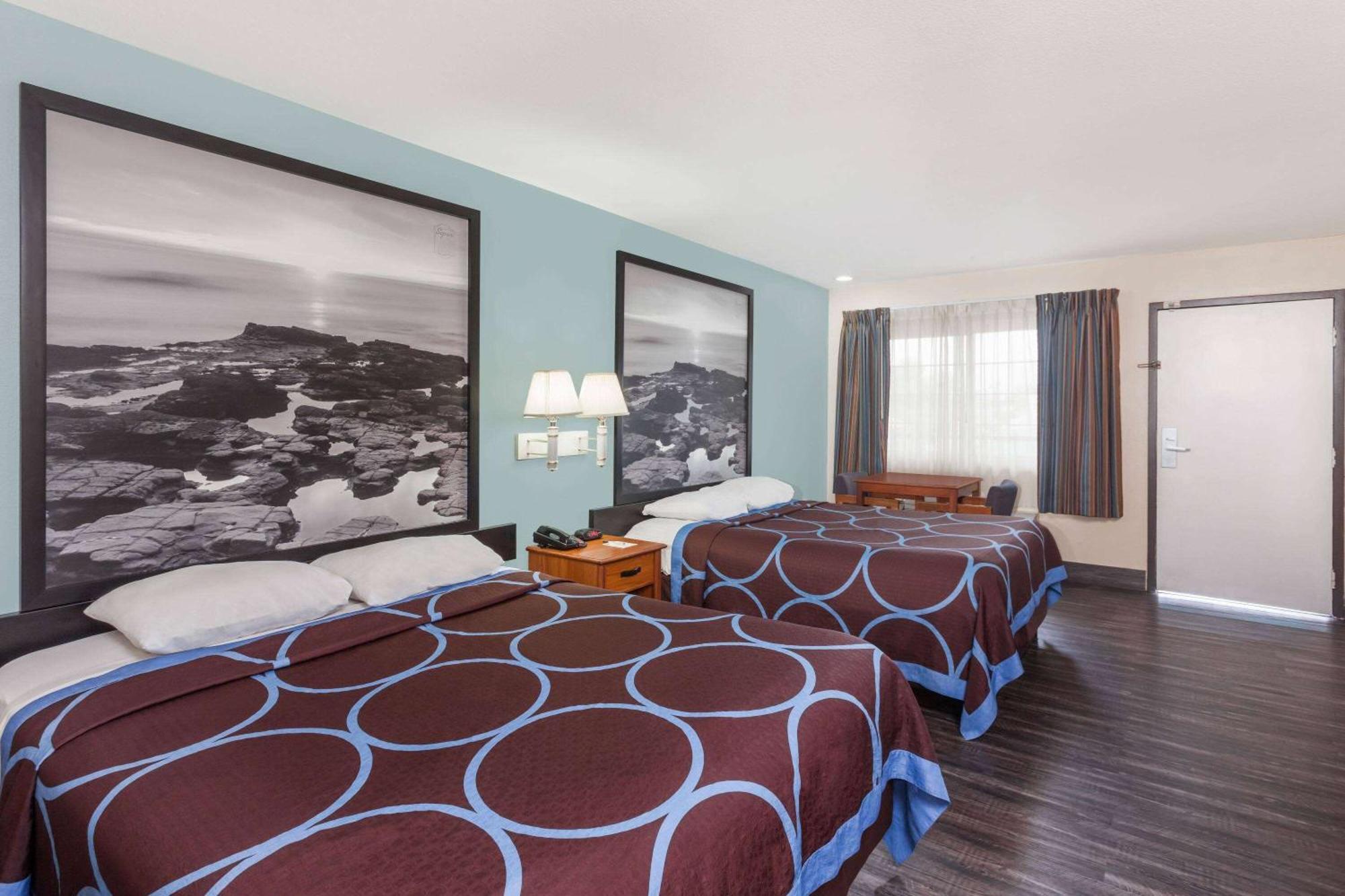 Super 8 By Wyndham El Cajon San Diego Εξωτερικό φωτογραφία