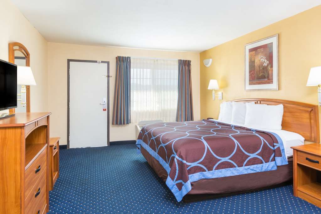 Super 8 By Wyndham El Cajon San Diego Δωμάτιο φωτογραφία